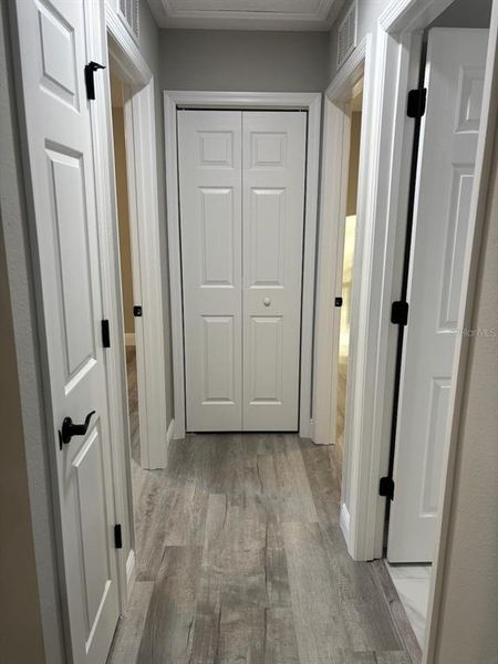 Spacious, unfurnished interior of a new home in , Citrus Springs (Image 34).