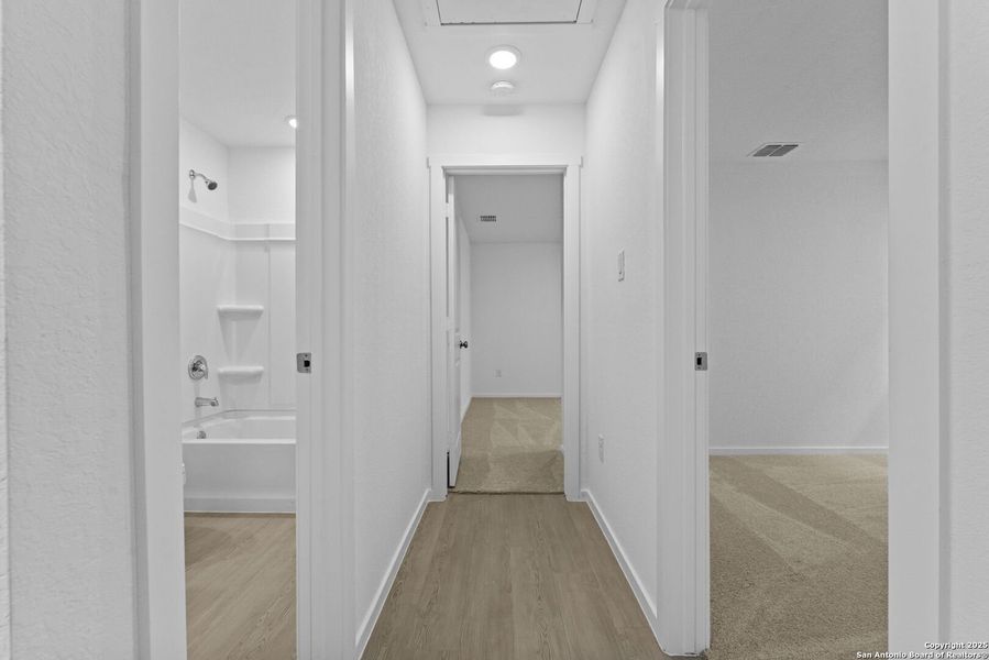 Spacious, unfurnished interior of a new home in Torian Village: Belmar Collection, San Antonio (Image 15).