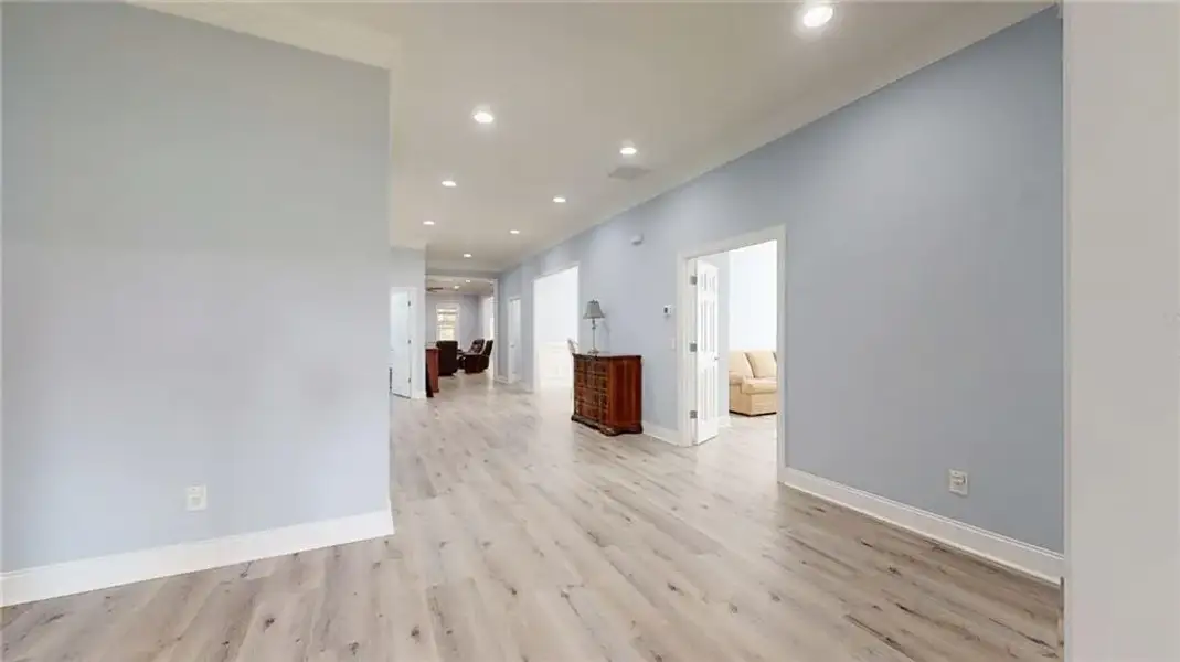 Spacious, unfurnished interior of a new home in , Rome (Image 23).