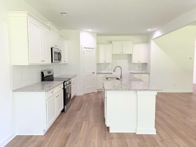 Furnished interior view inside a new home in Westlyn, Winder (Image 12).
