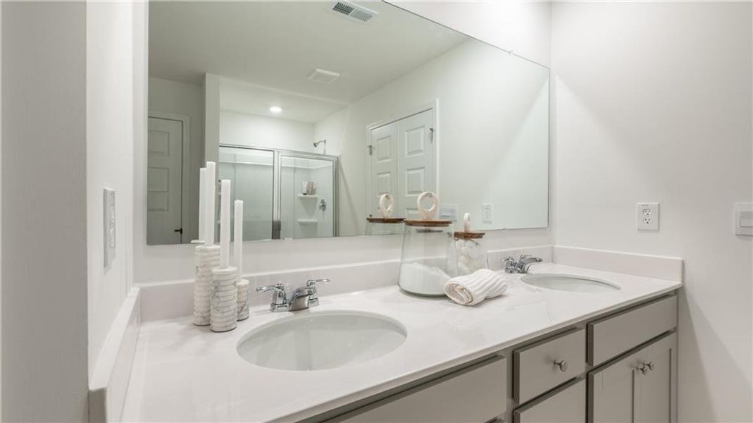 Image 36 of a home in Mableton Station.