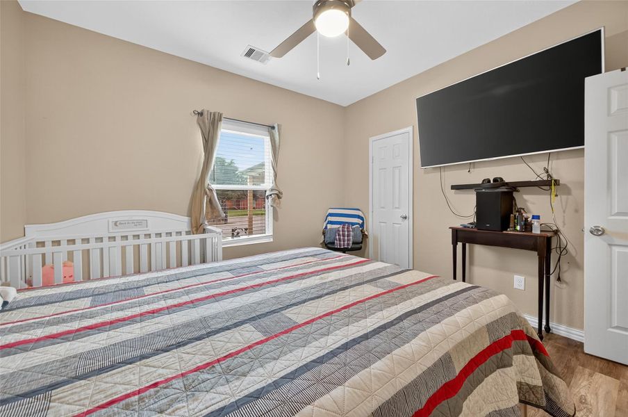 Furnished interior view inside a new home in , Rosharon (Image 4). Furnished interior view inside a new home in , Rosharon (Image 4).