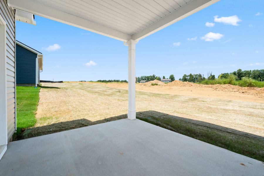 Exterior details and patio area of a home in Jackson Hills, Clarksville (Image 19).
