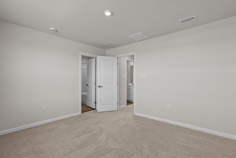 Spacious, unfurnished interior of a new home in South Mills Towns, South Mills (Image 23).