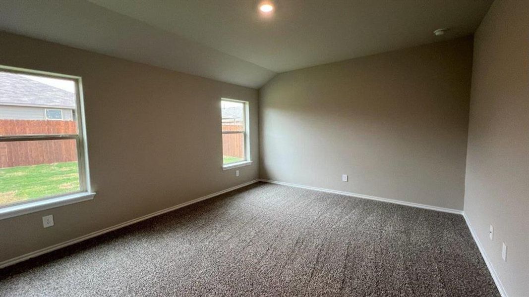 Spacious, unfurnished interior of a new home in Rosewood at Beltmill, Fort Worth (Image 12).