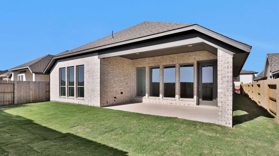 Exterior details and patio area of a home in Stonecreek Estates 50', Richmond (Image 4).