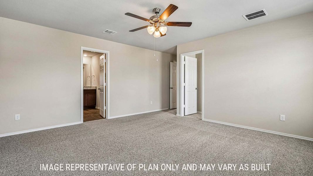 Spacious, unfurnished interior of a new home in Eagles Landing, Waco (Image 24).