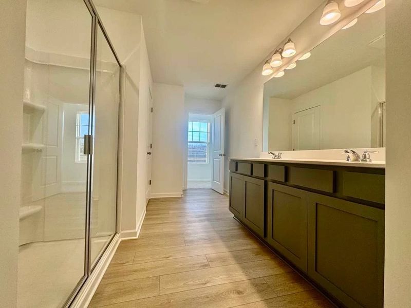 Primary Bathroom featuring Minimalist Collection Finishes