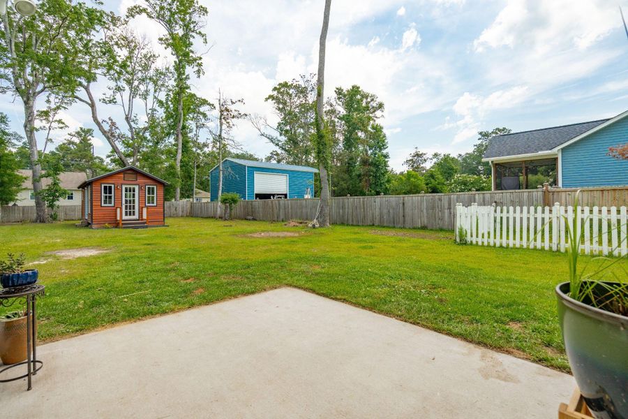 Front exterior of a new home in , Johns Island, SC, highlighting curb appeal (Image 1). Front exterior of a new home in , Johns Island, SC, highlighting curb appeal (Image 1).