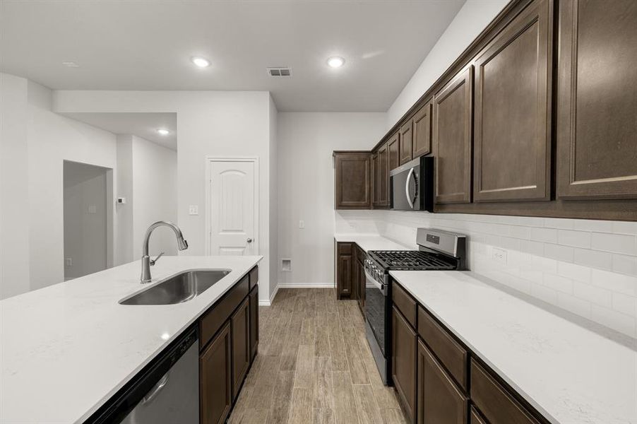 2837 Hay- Kitchen-3 2837 Hay- Kitchen-3