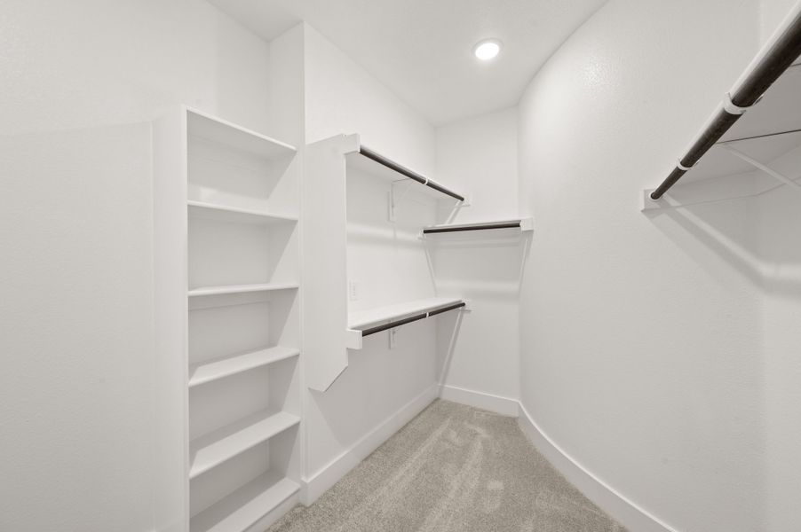 Furnished interior view inside a new home in Hidden Lakes Estates, DeSoto (Image 16). Furnished interior view inside a new home in Hidden Lakes Estates, DeSoto (Image 16).