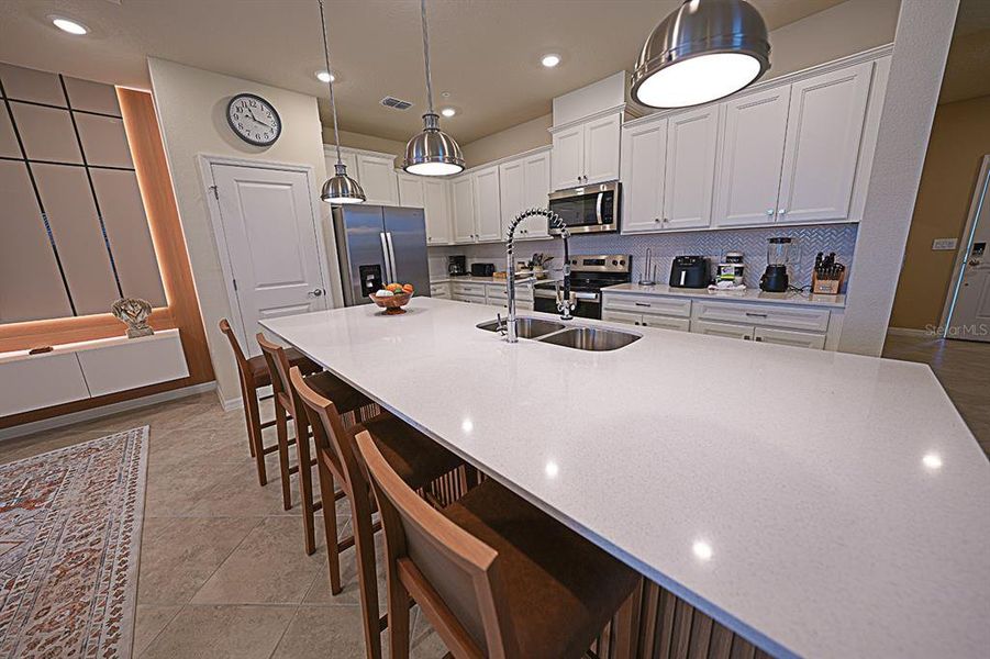Furnished interior view inside a new home in , Clermont (Image 30).