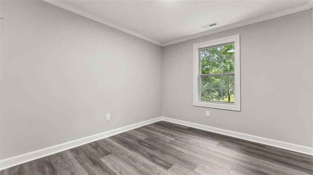 Spacious, unfurnished interior of a new home in , Cedartown (Image 11).
