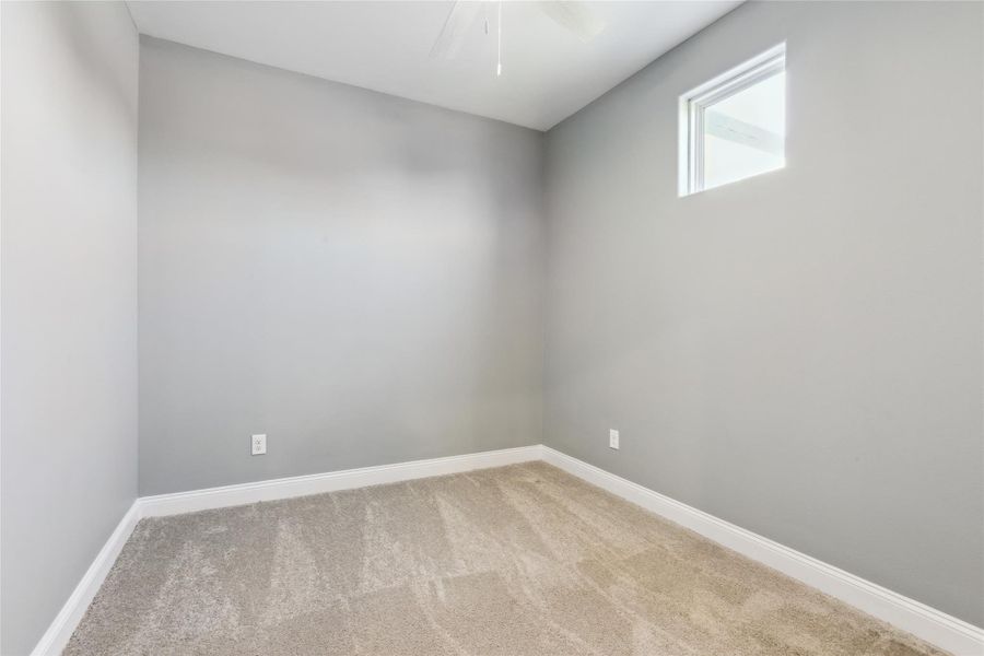 Spacious, unfurnished interior of a new home in , Cedar Creek (Image 25).