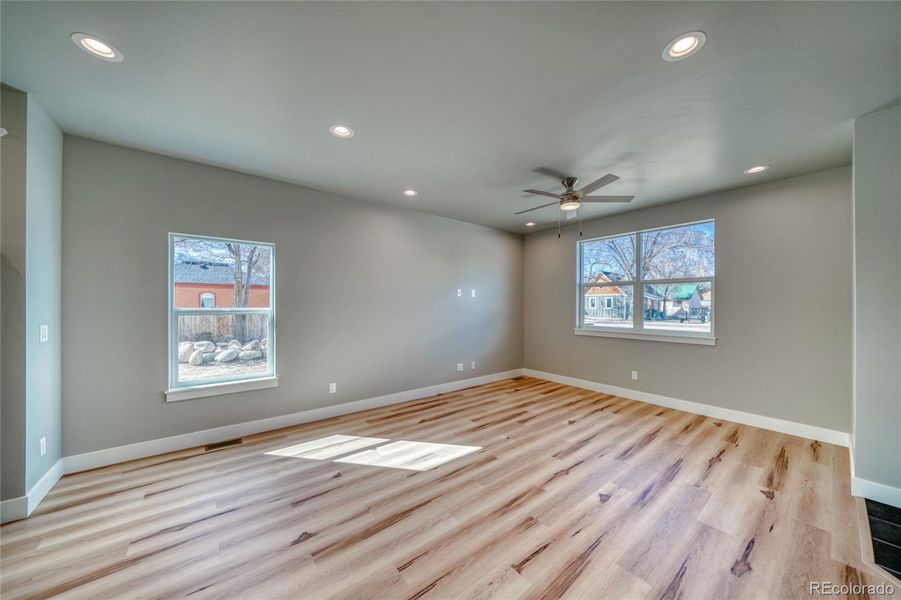 Great natural lighting