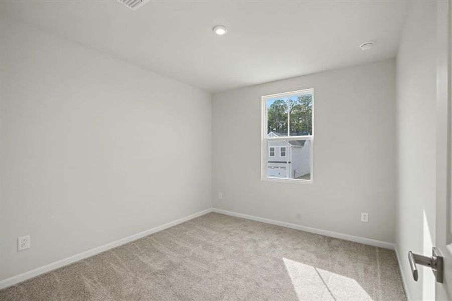 Spacious, unfurnished interior of a new home in Sterling Oaks, Ash (Image 19). Spacious, unfurnished interior of a new home in Sterling Oaks, Ash (Image 19).