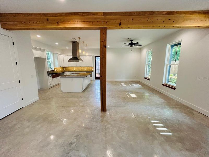 Image 37 of a home in .