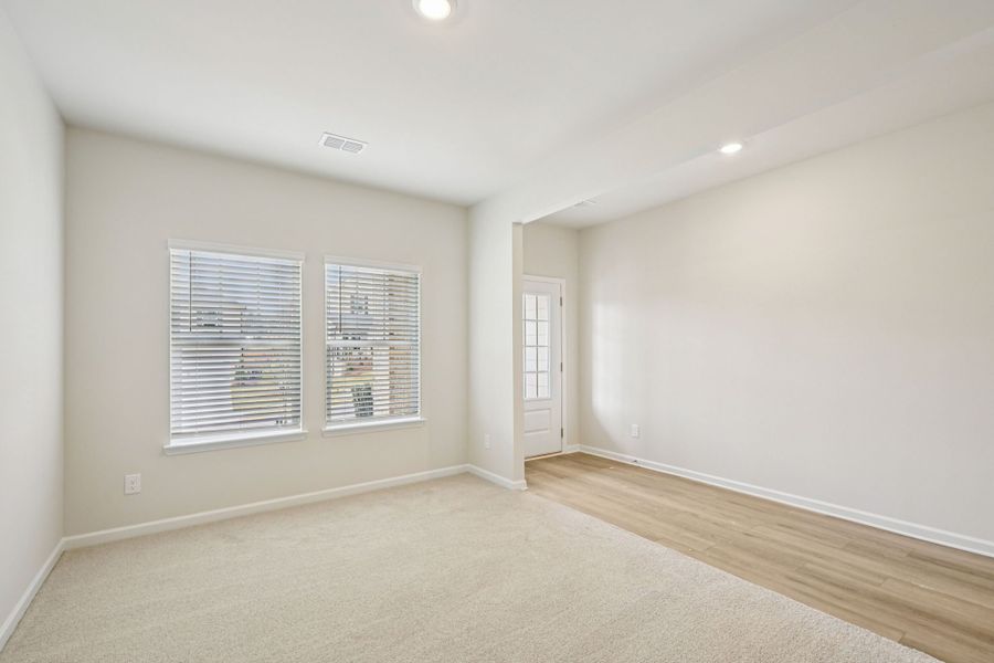 Spacious, unfurnished interior of a new home in Martin Springs - Estate Series, Lawrenceville (Image 16). Spacious, unfurnished interior of a new home in Martin Springs - Estate Series, Lawrenceville (Image 16).