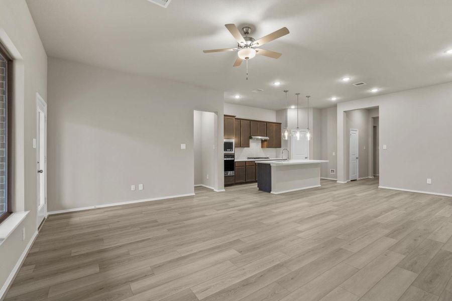 Spacious, unfurnished interior of a new home in The Highlands, Porter (Image 17).