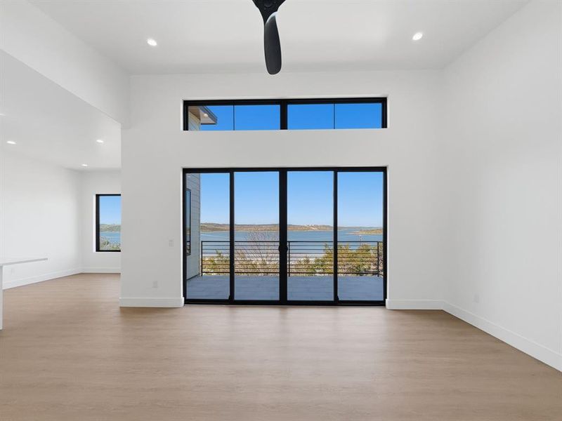 Spacious, unfurnished interior of a new home in , Graford (Image 16).