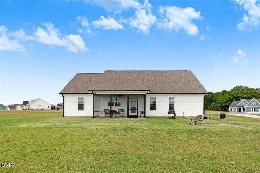 06-16 Tanseyleaf Dr-6