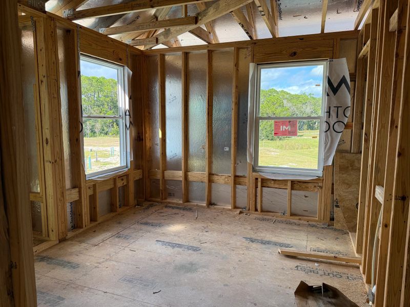 Spacious 2nd bedroom