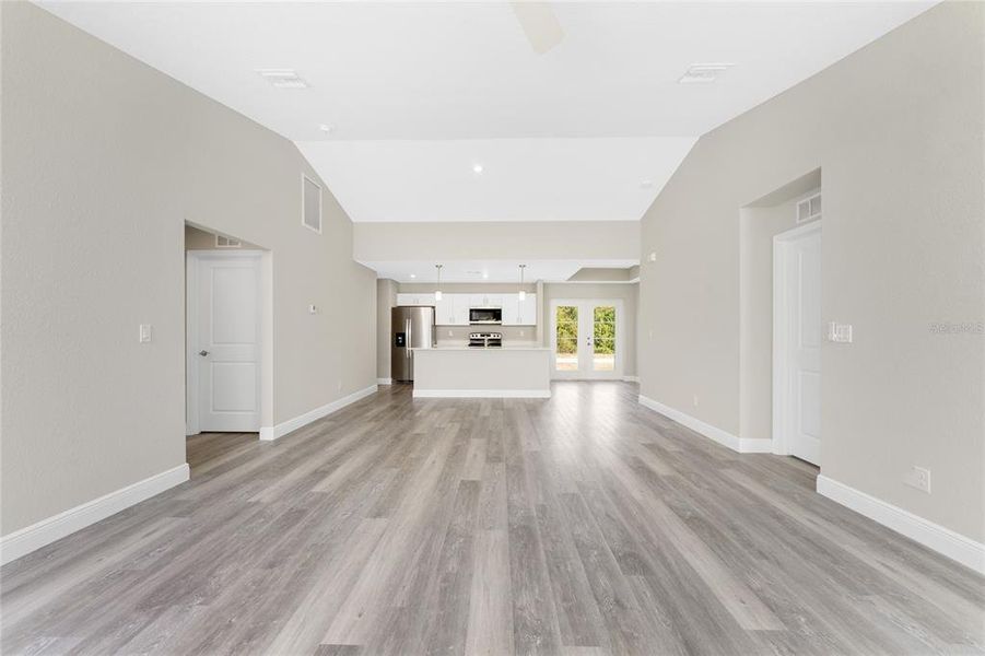 Spacious, unfurnished interior of a new home in , North Port (Image 38).