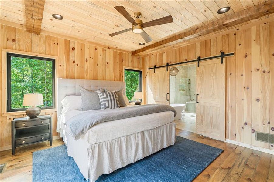 Furnished interior view inside a new home in , Ellijay (Image 9).