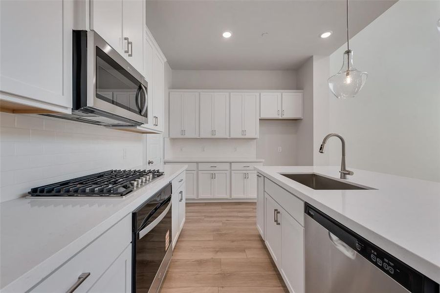 Furnished interior view inside a new home in Wade Settlement Townhomes, Frisco (Image 4).