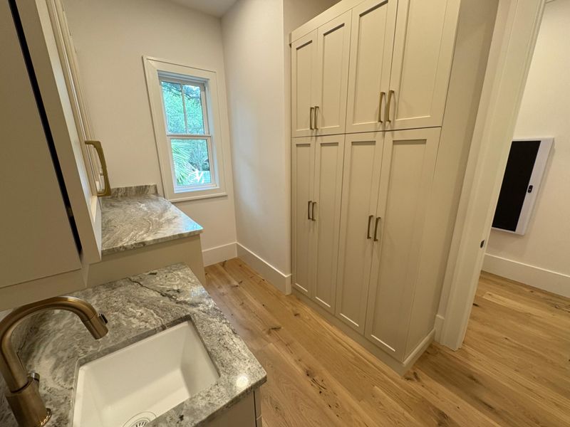 Furnished interior view inside a new home in , Seabrook Island (Image 18).