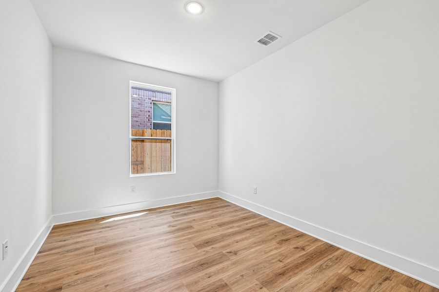 Spacious, unfurnished interior of a new home in Freedom at Anthem, Kyle (Image 15).