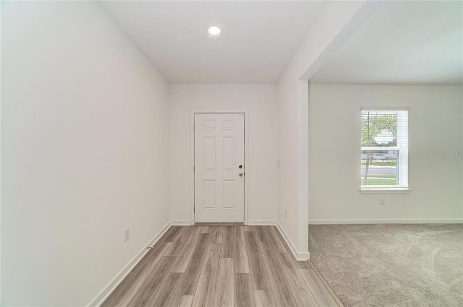 Spacious, unfurnished interior of a new home in Oakfield Lakes, Parrish (Image 17). Spacious, unfurnished interior of a new home in Oakfield Lakes, Parrish (Image 17).