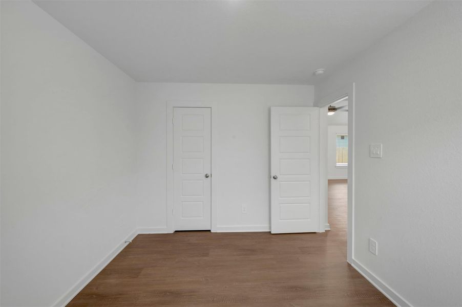 Spacious, unfurnished interior of a new home in Pinewood at Grand Texas, New Caney (Image 20).