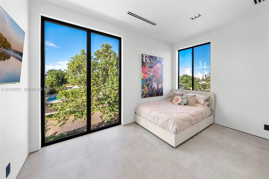 Furnished interior view inside a new home in , Miami (Image 34).
