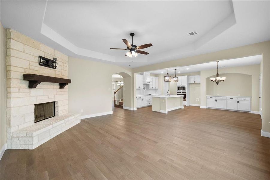 Spacious, unfurnished interior of a new home in Massey Meadows, Midlothian (Image 36).
