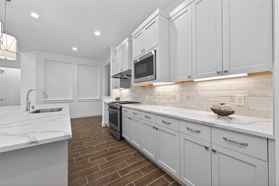 Furnished interior view inside a new home in Artavia, Conroe (Image 7).