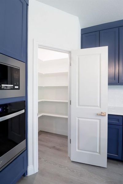 Furnished interior view inside a new home in , Fort Worth (Image 9). Furnished interior view inside a new home in , Fort Worth (Image 9).