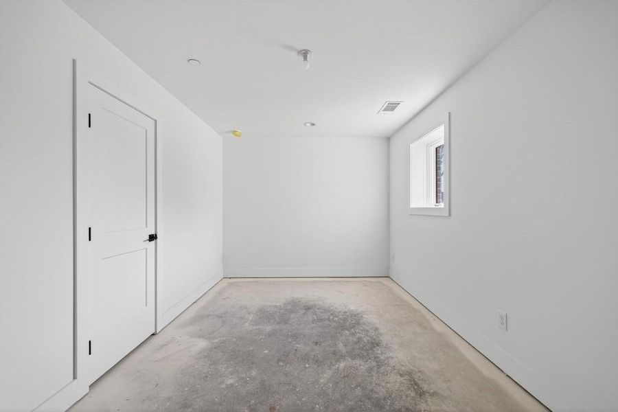 Image 49 of a home in Skyview On Broad. Image 49 of a home in Skyview On Broad.