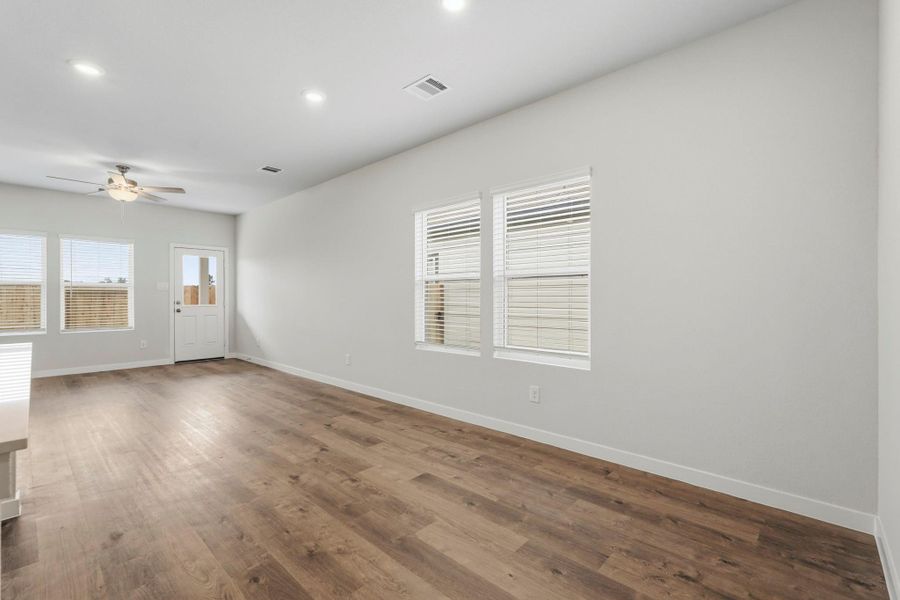 Spacious, unfurnished interior of a new home in Northpark South, Porter (Image 24). Spacious, unfurnished interior of a new home in Northpark South, Porter (Image 24).