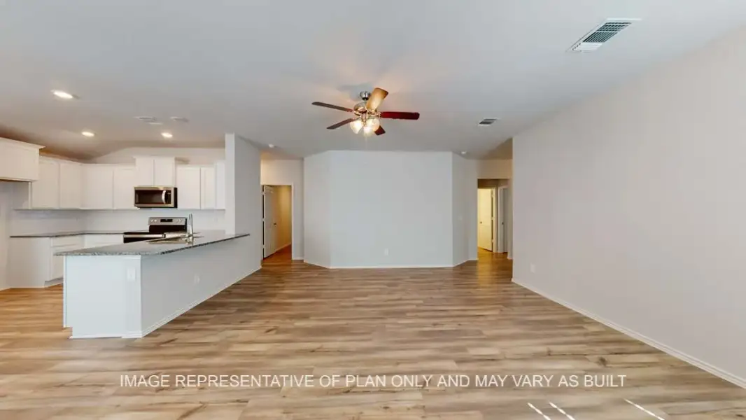 Spacious, unfurnished interior of a new home in Warrior's Legacy, Nolanville (Image 14).