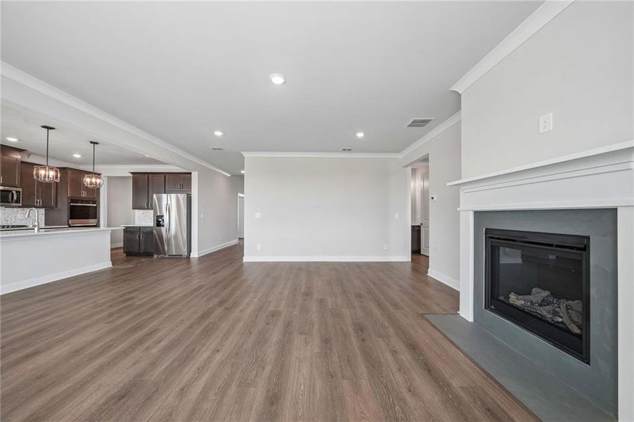 Spacious, unfurnished interior of a new home in River Pointe, Monroe (Image 41).