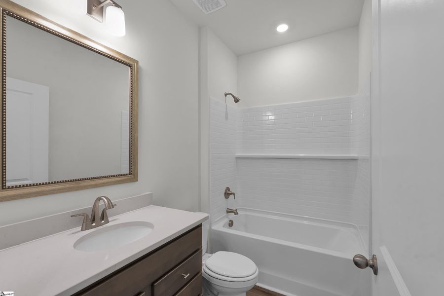 Furnished interior view inside a new home in Lynbrook, Boiling Springs (Image 7).