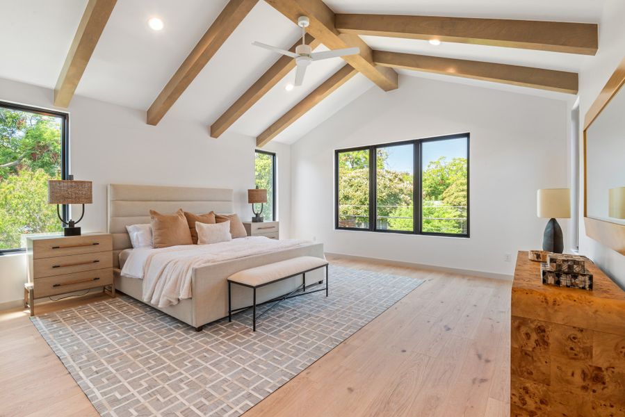 Furnished interior view inside a new home in , Dallas (Image 8).