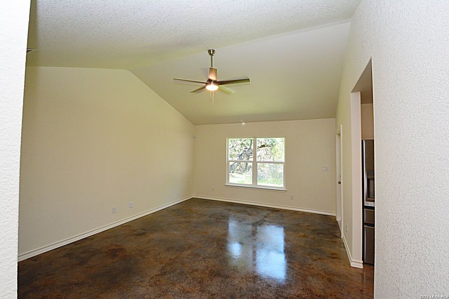 Spacious, unfurnished interior of a new home in , Spring Branch (Image 7).