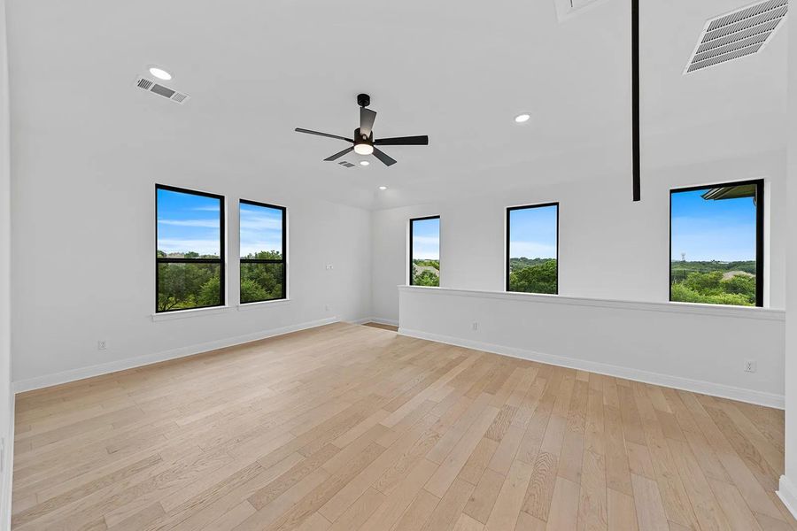 Spacious, unfurnished interior of a new home in Northgate Ranch, Liberty Hill (Image 17). Spacious, unfurnished interior of a new home in Northgate Ranch, Liberty Hill (Image 17).