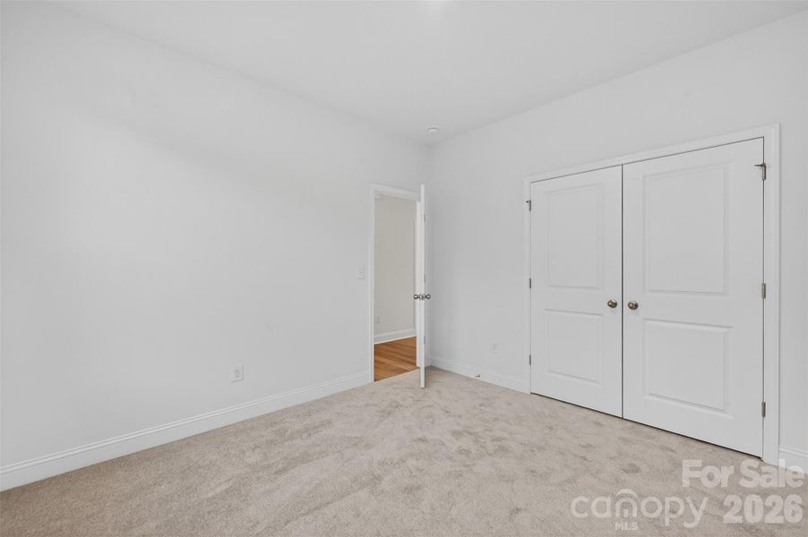 1st Floor Guest Bedroom