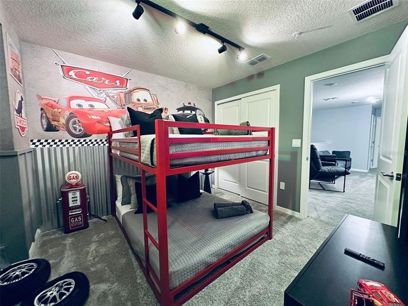 Furnished interior view inside a new home in , Clermont (Image 10).