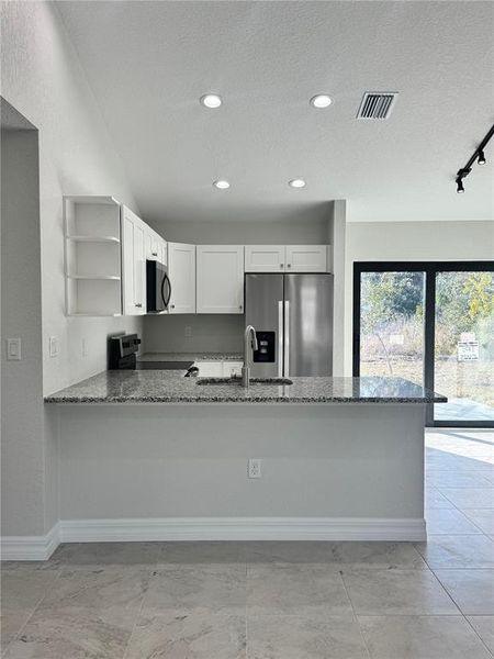 Image 33 of a home in .