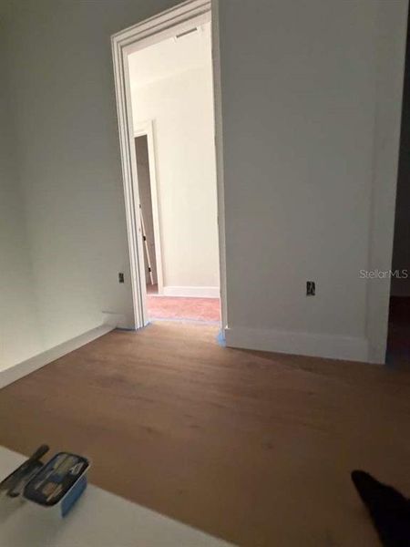 Spacious, unfurnished interior of a new home in , Tampa (Image 15).