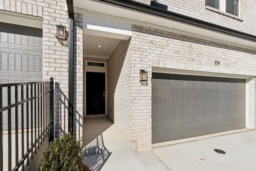 Exterior details and patio area of a home in Grandview Terrace, Canton (Image 21).